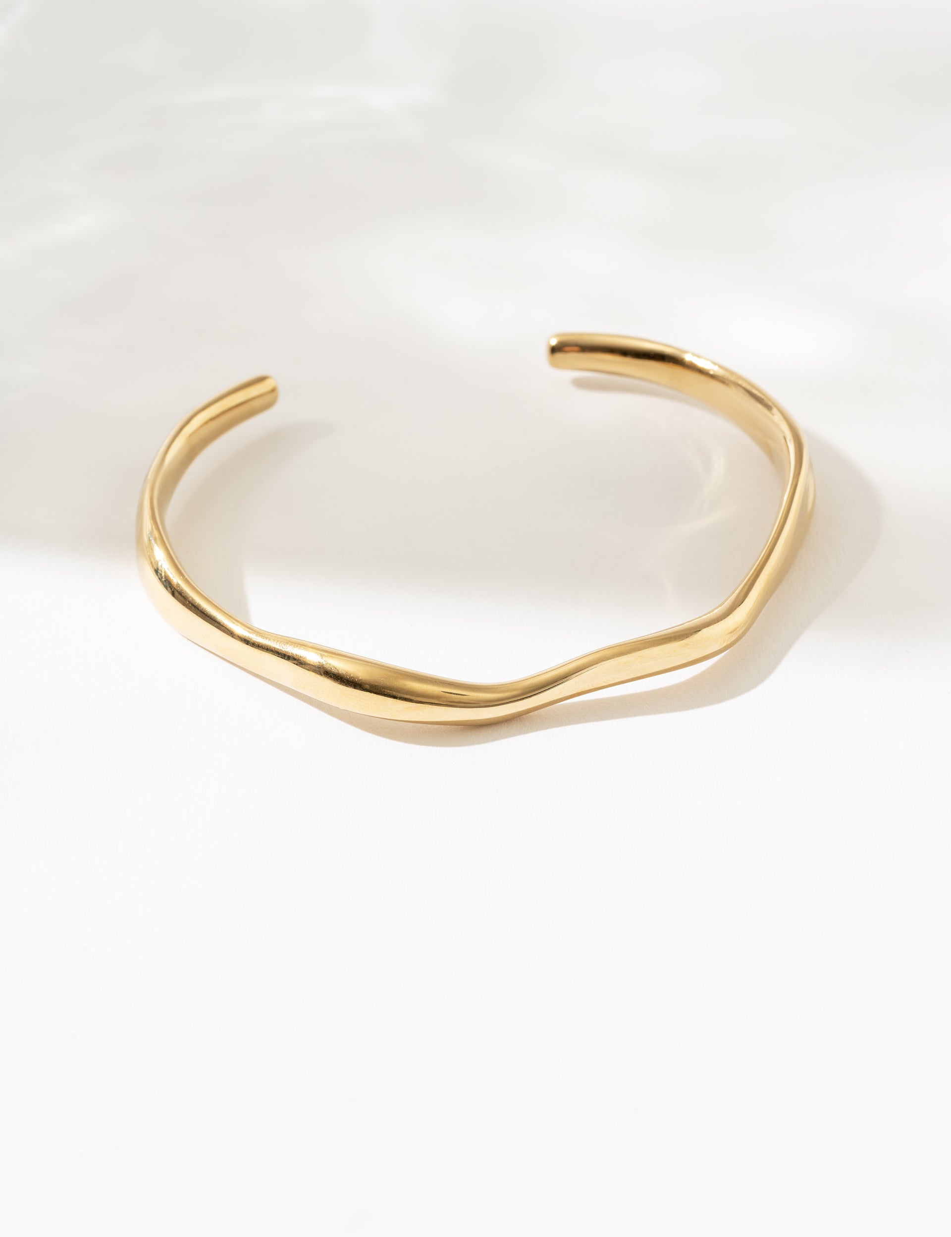 gold cuff bracelet pvs stainless steel