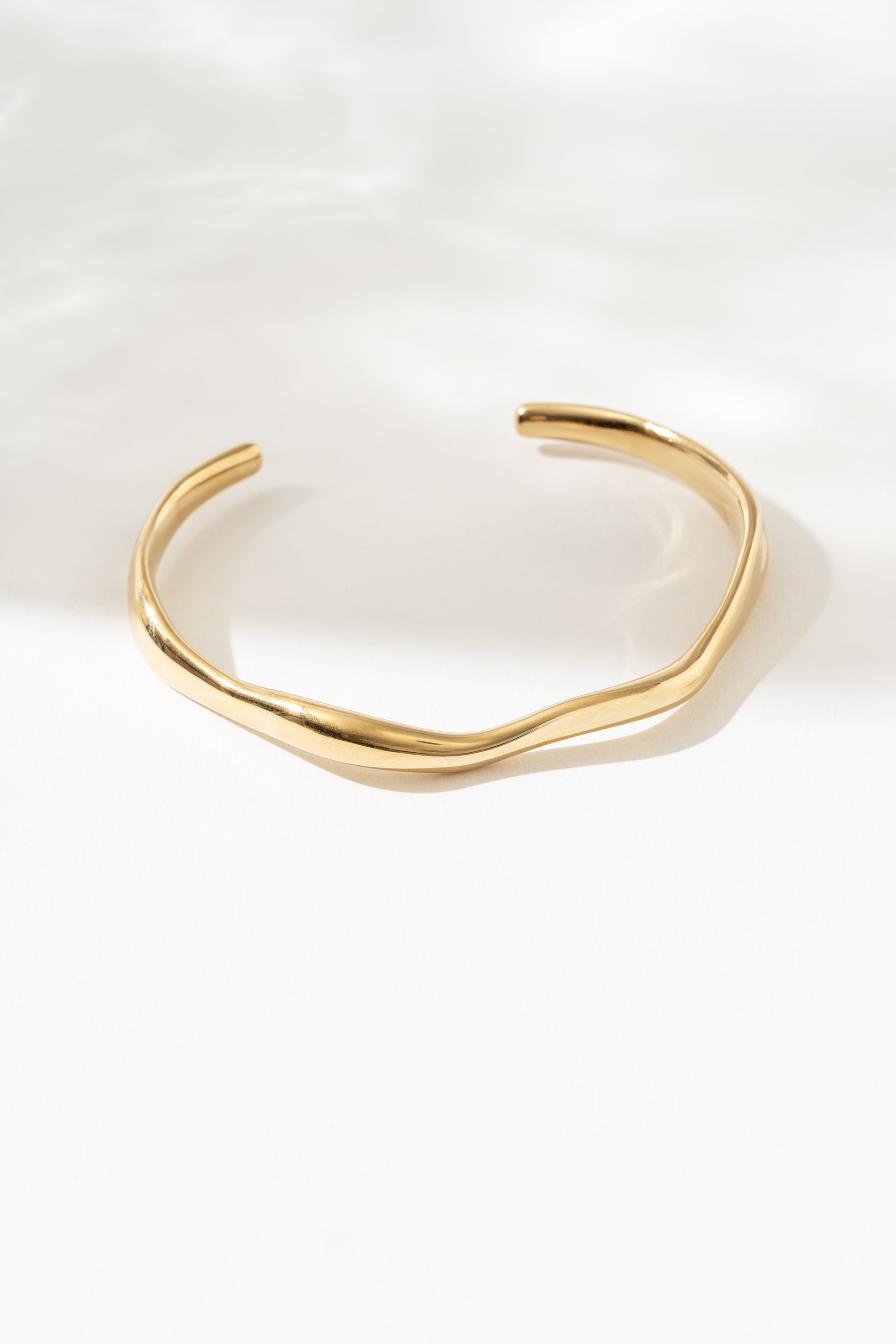 gold cuff bracelet pvs stainless steel