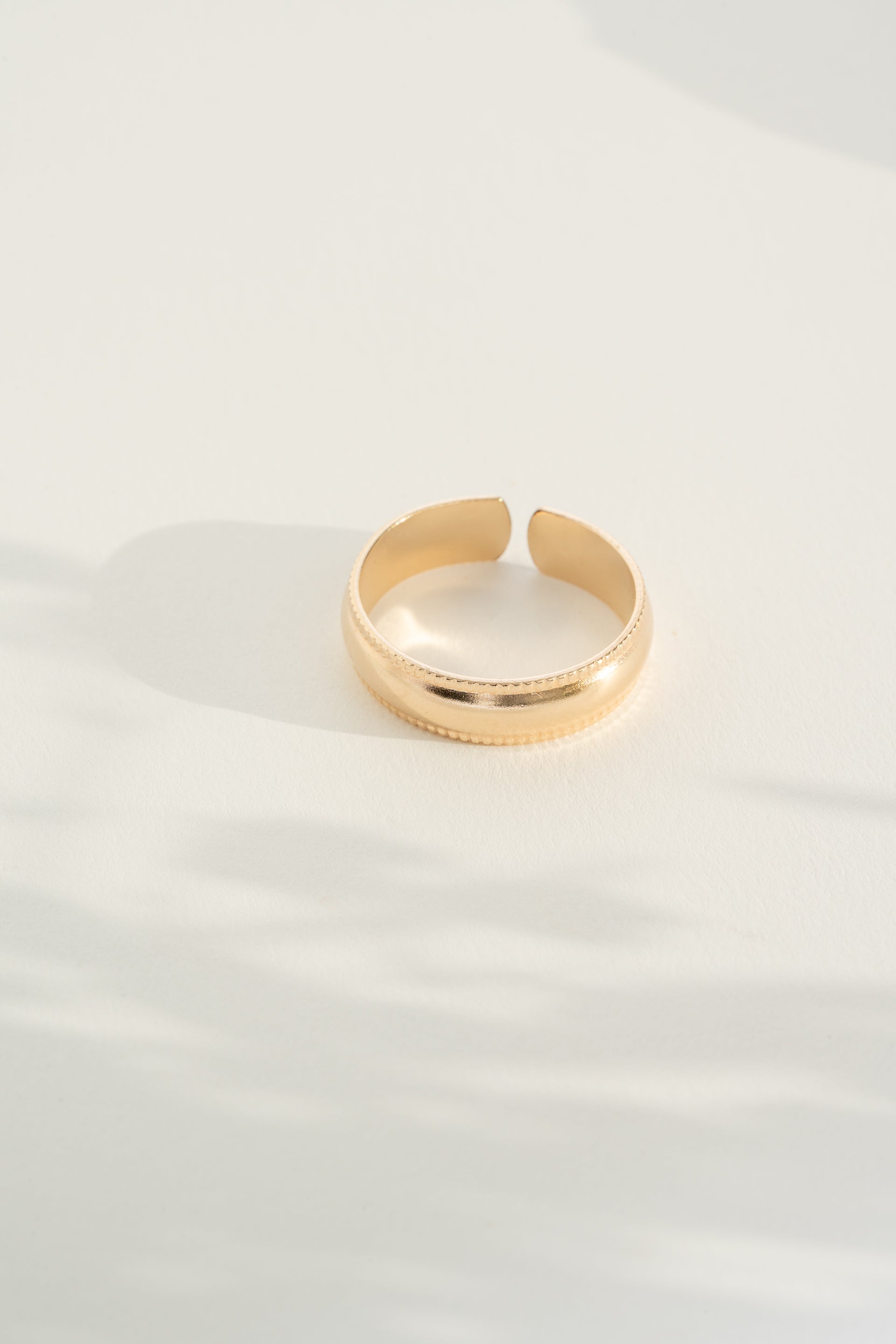 Gold adjustable ring