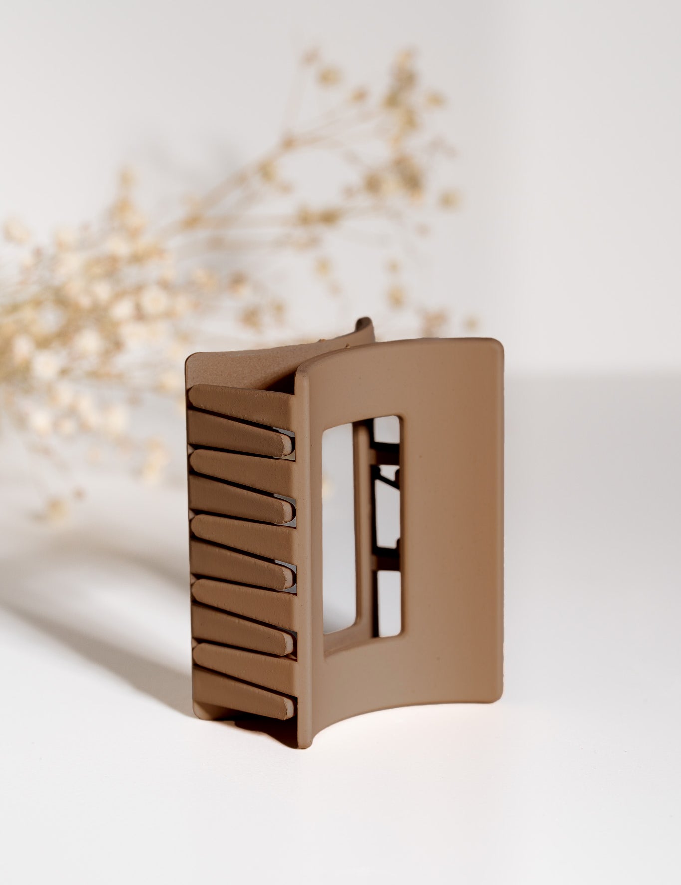 Coffee brown hair clip
