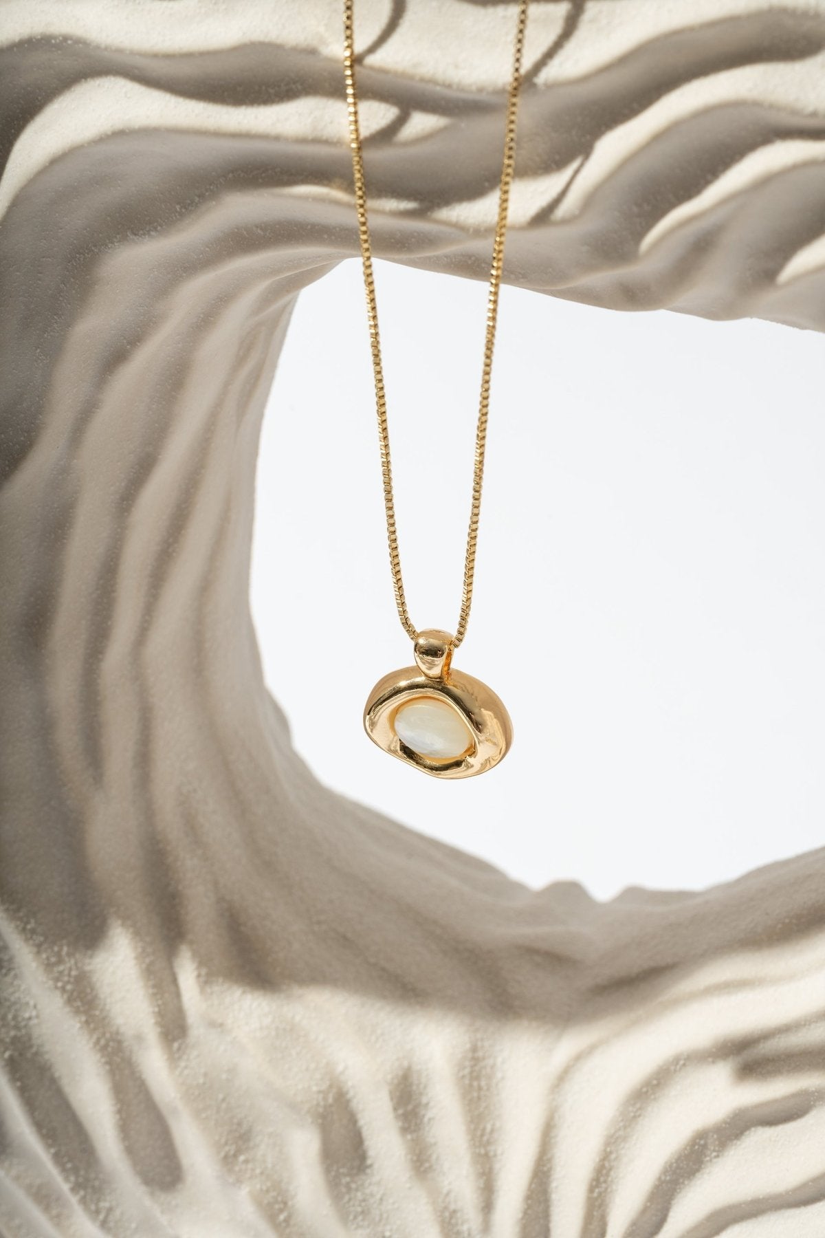 Gemma Necklace - Kali & Sun